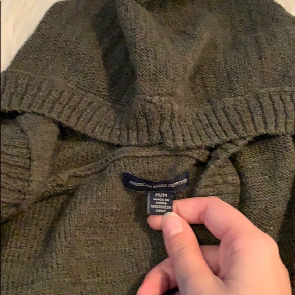 Cardigan (Olive) - Picture 2 of 2